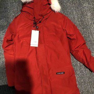 Canada Goose Winter Jacket ( upto -50 degr…